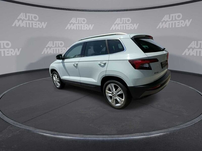 SKODA Karoq 2.0 TDI Style 4x4 DSG Leder Navi LED EURO6