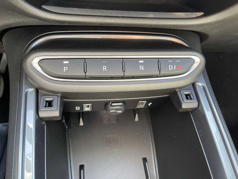 Fiat 600 Hybrid La Prima 1,2 T3 DCT CarPlay Sitzh uvm