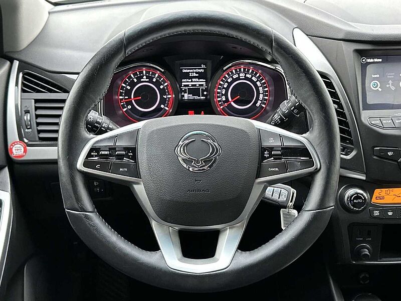 SsangYong Korando 2.0 Leder Navi Klimaa. Sitzheizung Xenon