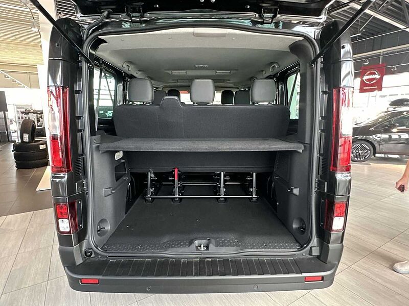 Nissan Primastar Kombi L1H1 dci170 DCT TEKNA Design-Paket